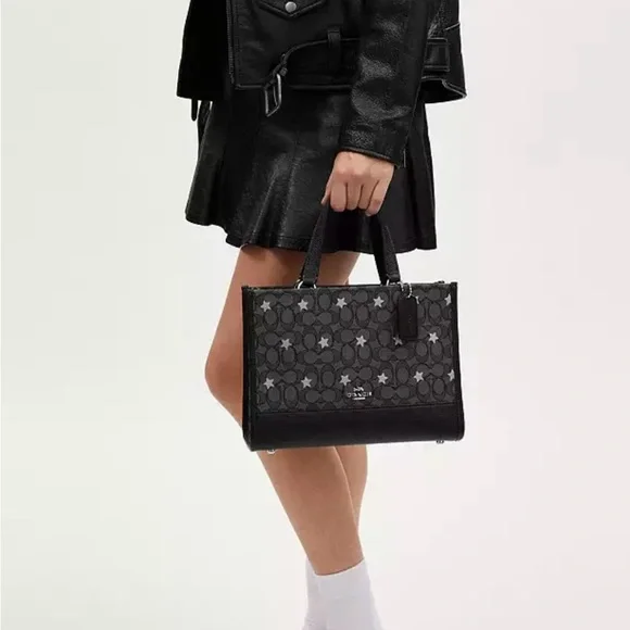 ๐SOLD๐ Coach Dempsey Carryall In Signature Jacquard With Star Embroidery - Picture 6 of 7